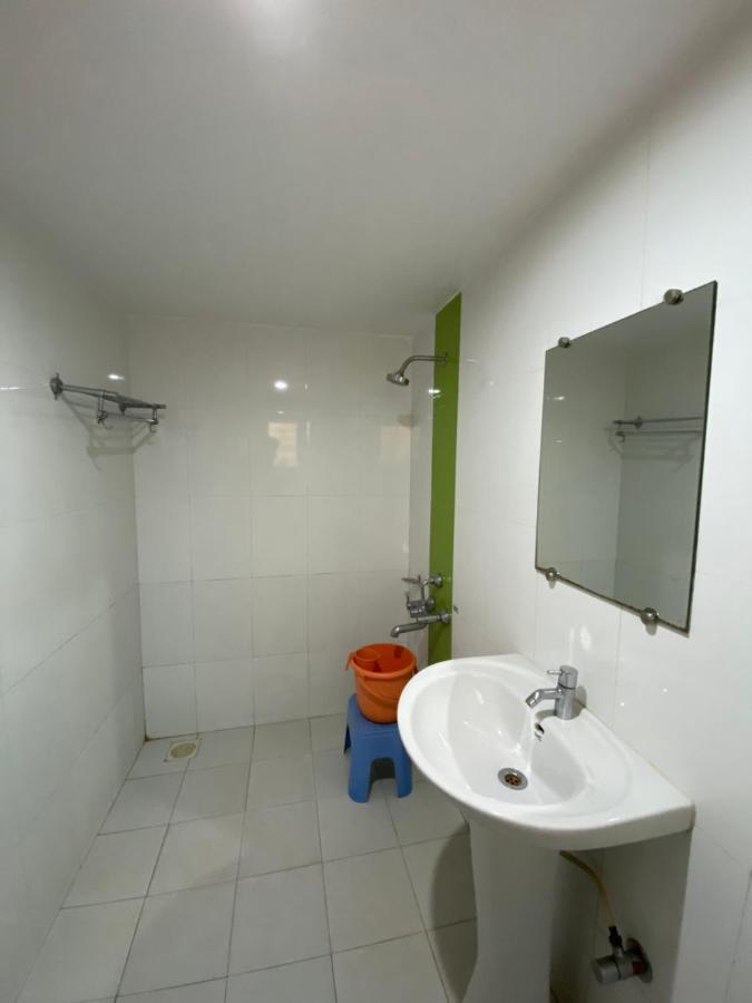 Hotel Chivala Beach Malvan Exterior photo