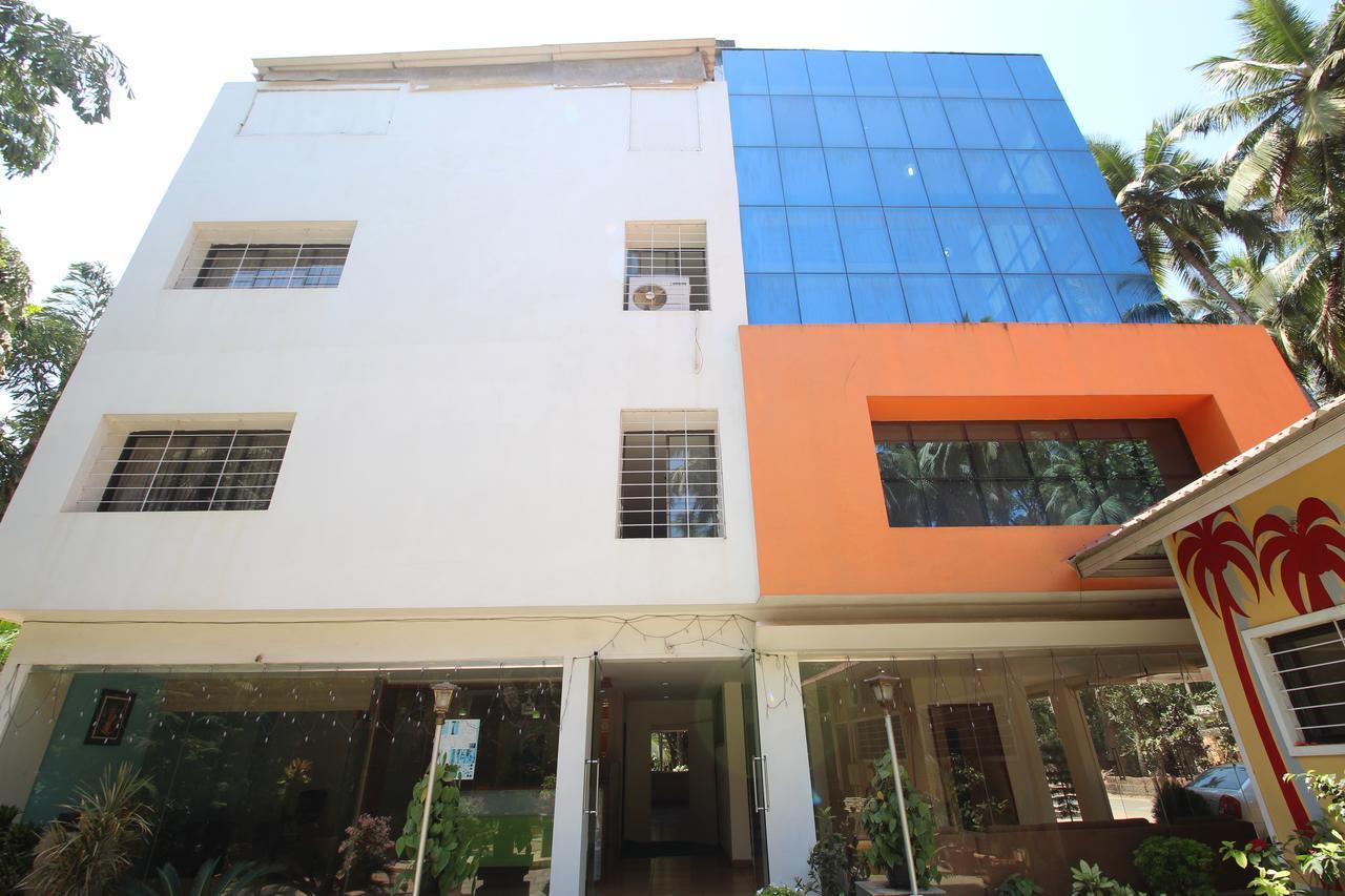 Hotel Chivala Beach Malvan Exterior photo