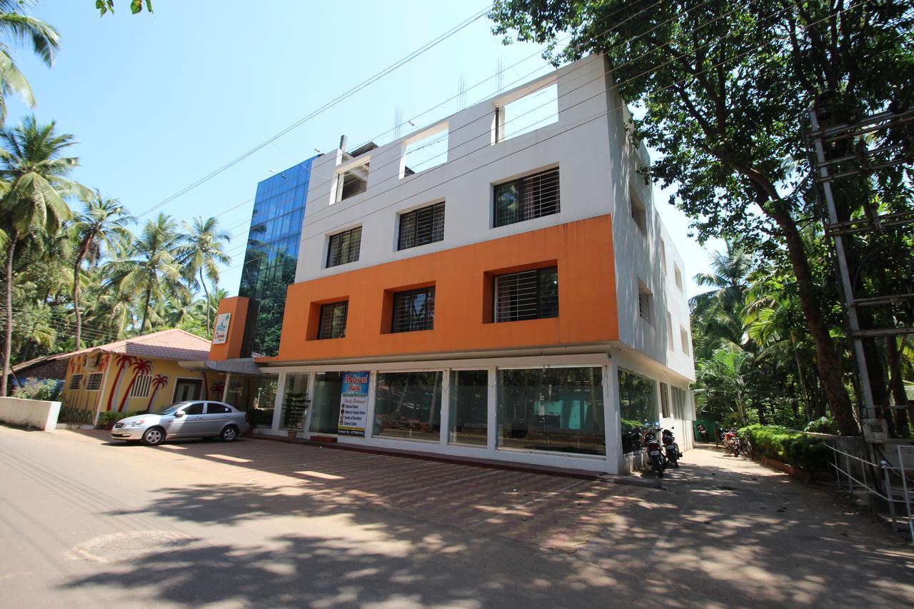 Hotel Chivala Beach Malvan Exterior photo